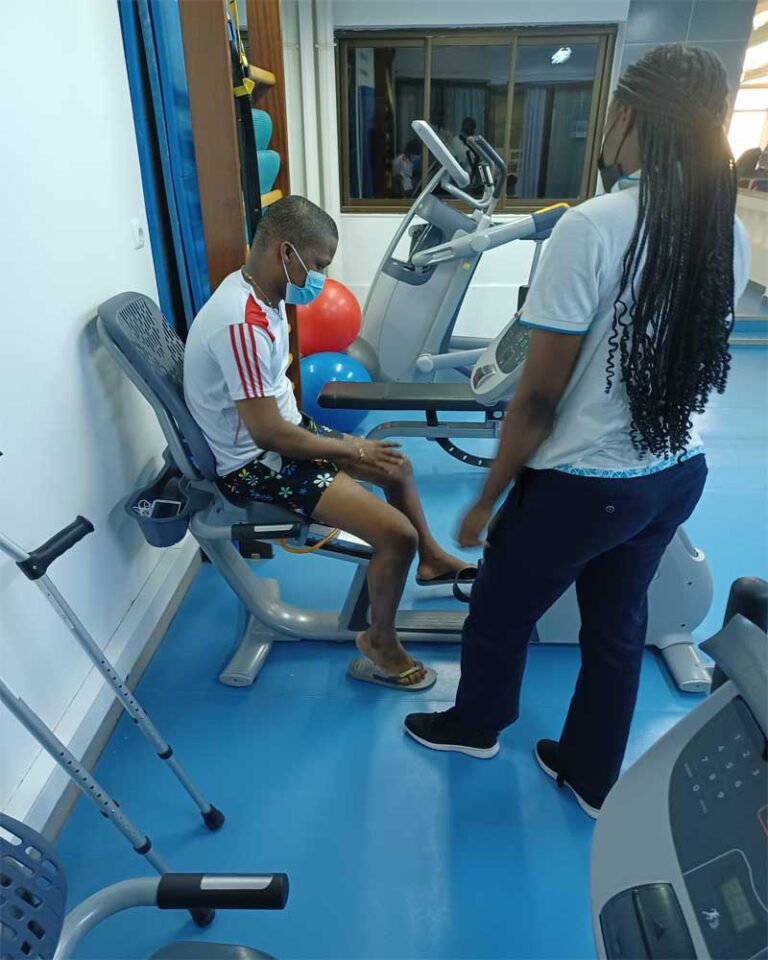 Fisio Luanda Clinica De Fisioterapia